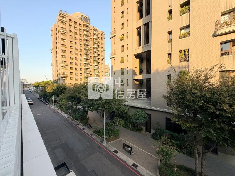 仁美國小全新臨路電墅房屋室內格局與周邊環境