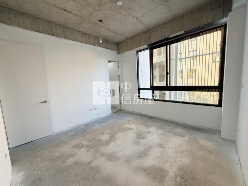 仁美國小全新臨路電墅房屋室內格局與周邊環境