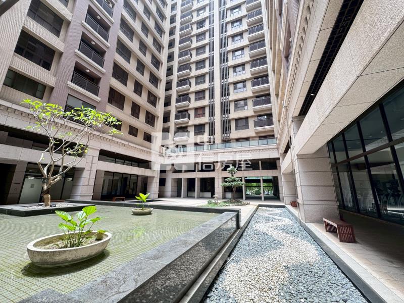 南勢幸福公園3+1房子母車房屋室內格局與周邊環境