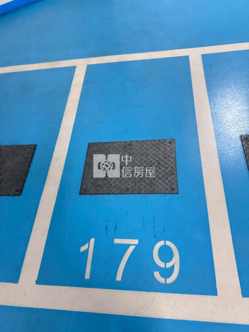 南勢幸福公園3+1房子母車房屋室內格局與周邊環境