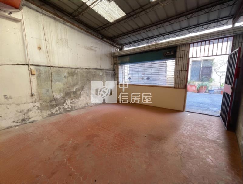 買到賺到!前院車庫× 孝親房|仁愛醫院旁大地坪透天房屋室內格局與周邊環境