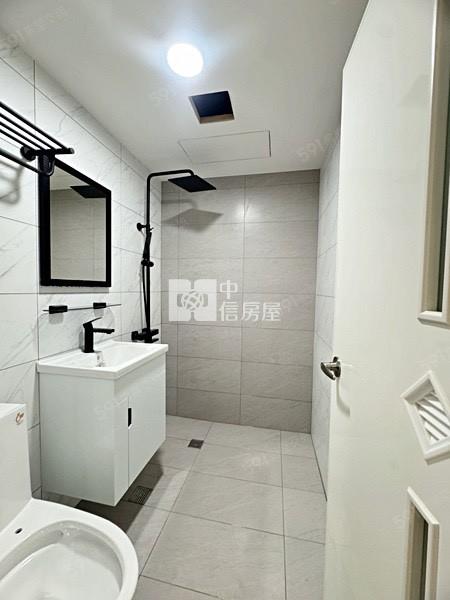 體育園區電梯3房房屋室內格局與周邊環境