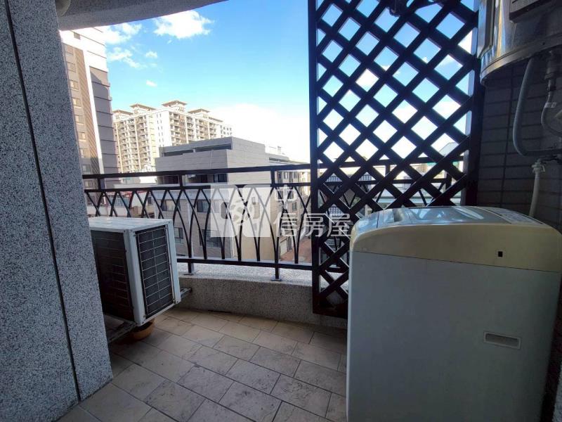 南勢鼎藏璞麗雙套房+車位房屋室內格局與周邊環境