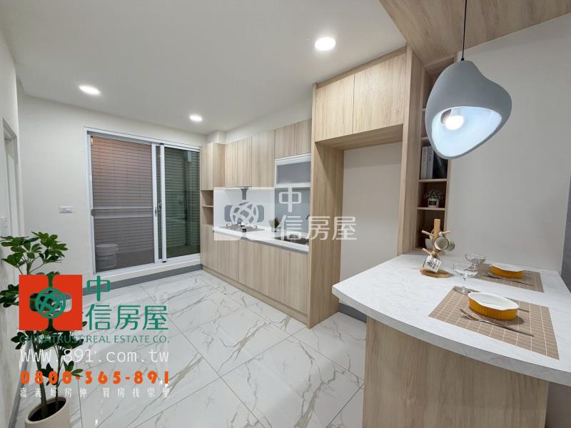 民生社區車庫別墅房屋室內格局與周邊環境