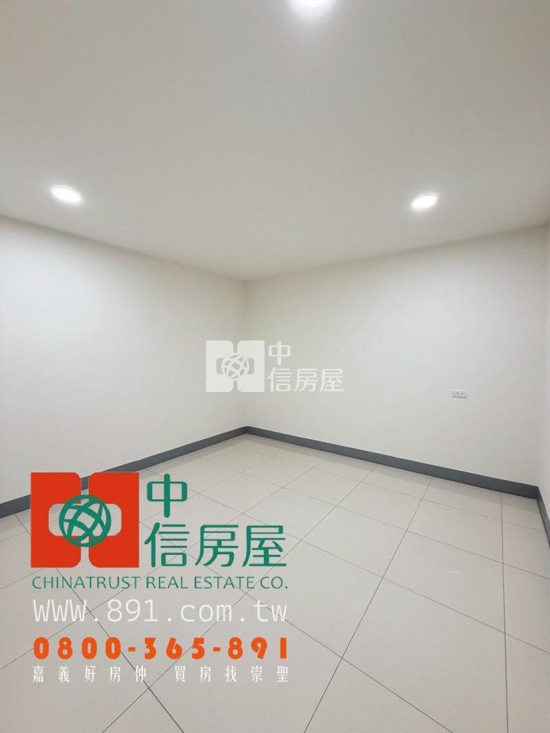 民生社區車庫別墅房屋室內格局與周邊環境