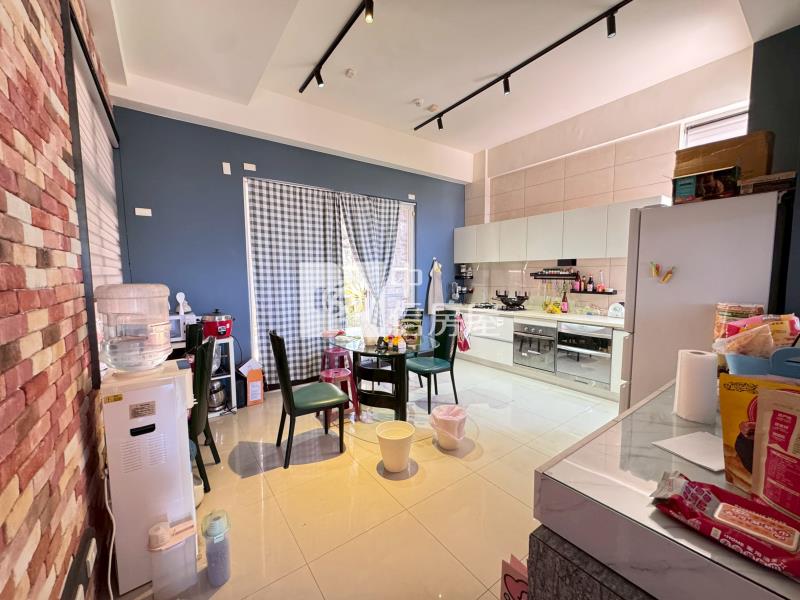 東森山莊景觀電梯別墅房屋室內格局與周邊環境