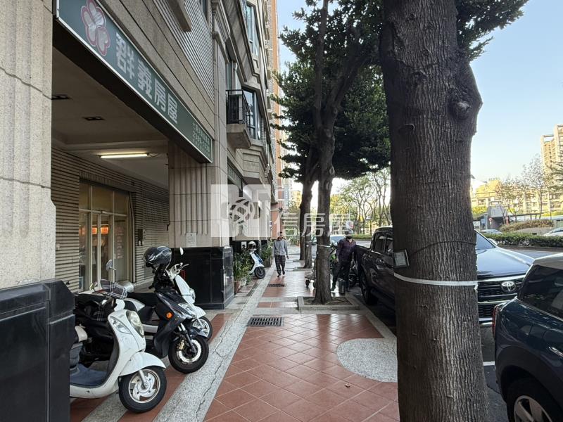 大墩學區黃金店面房屋室內格局與周邊環境