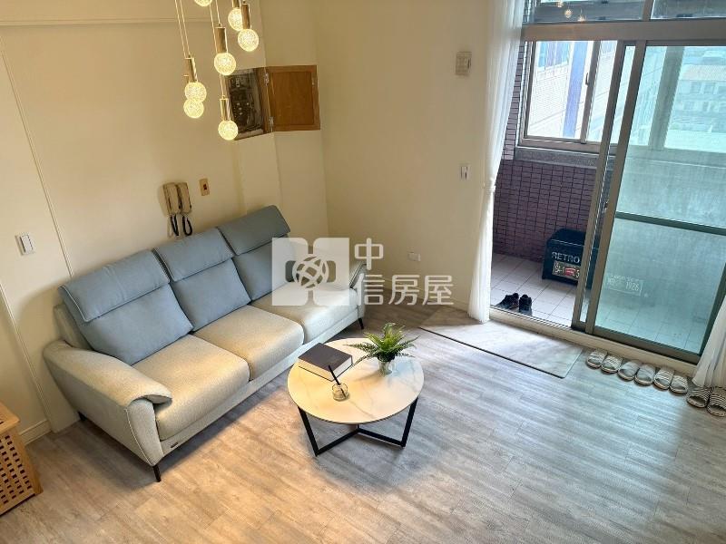 五期三房平車~全新整理房屋室內格局與周邊環境