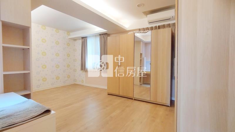 中興大學百萬裝潢美公寓房屋室內格局與周邊環境