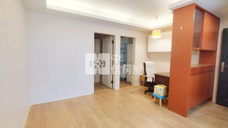 中興大學百萬裝潢美公寓房屋室內格局與周邊環境