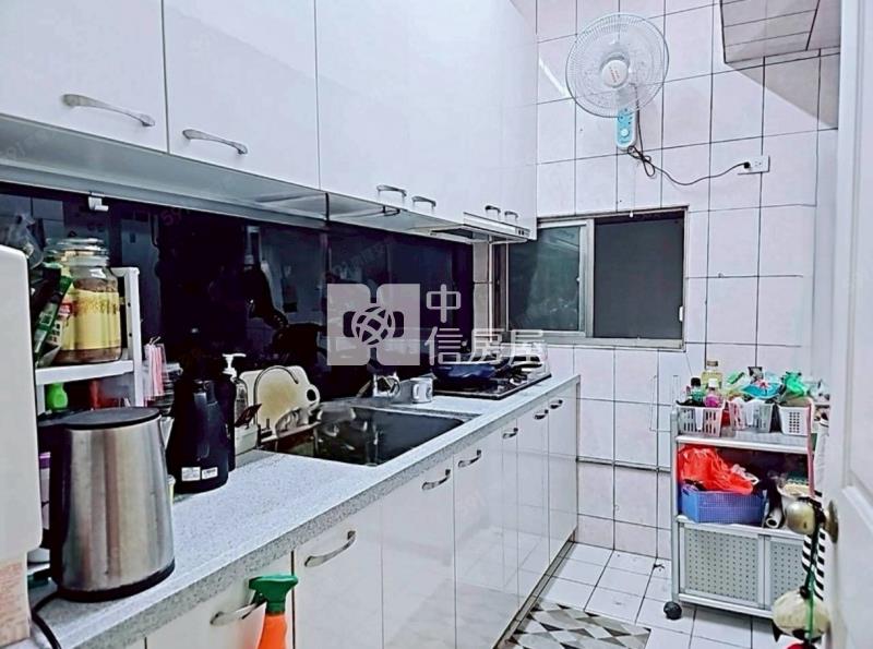 昌平商圈溫馨三房平車房屋室內格局與周邊環境