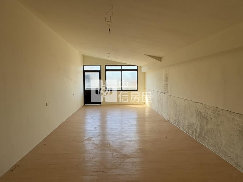 南興經典透天房屋室內格局與周邊環境