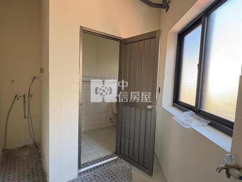 南興經典透天房屋室內格局與周邊環境