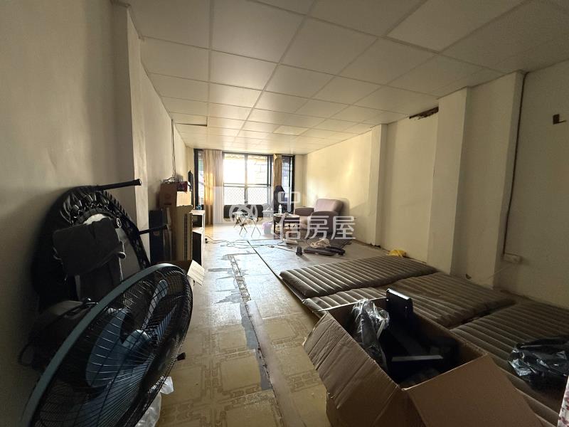 稀有西屯乙工透天房屋室內格局與周邊環境