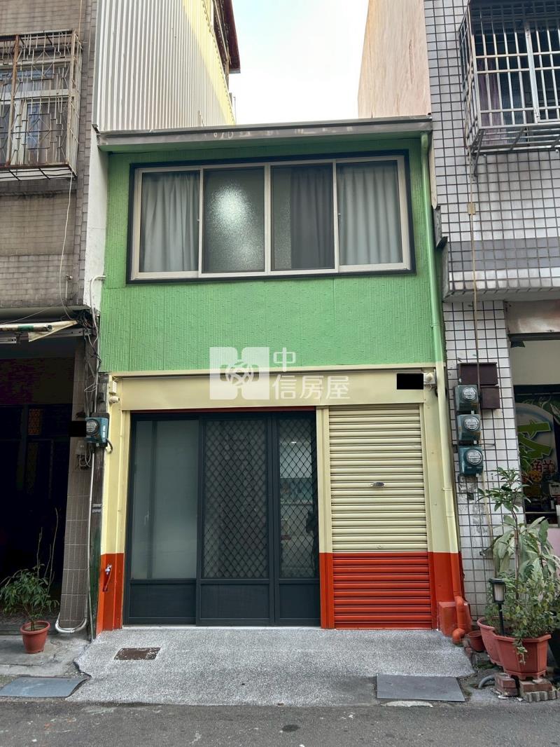 二中旁全新整理精緻透天房屋室內格局與周邊環境