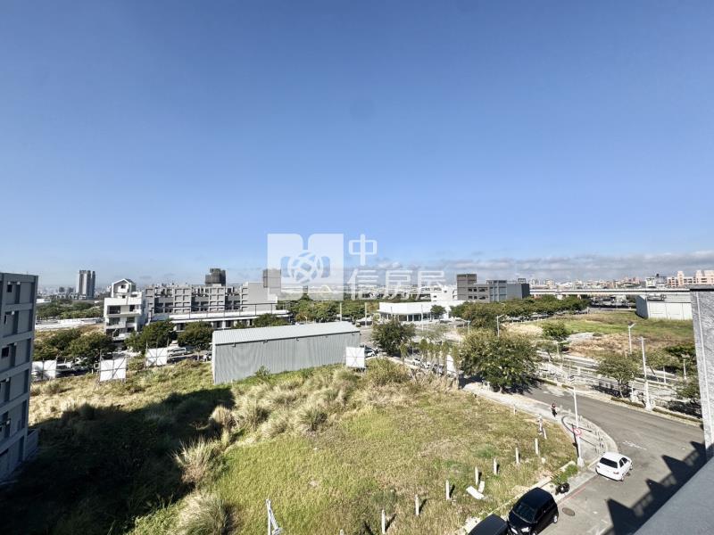 洲際14期全新臨路電梯別墅房屋室內格局與周邊環境