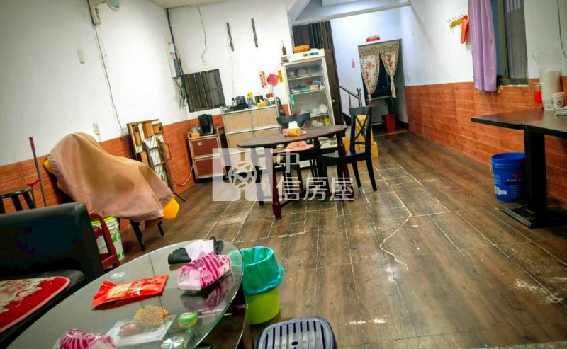 健保局三角金透店房屋室內格局與周邊環境