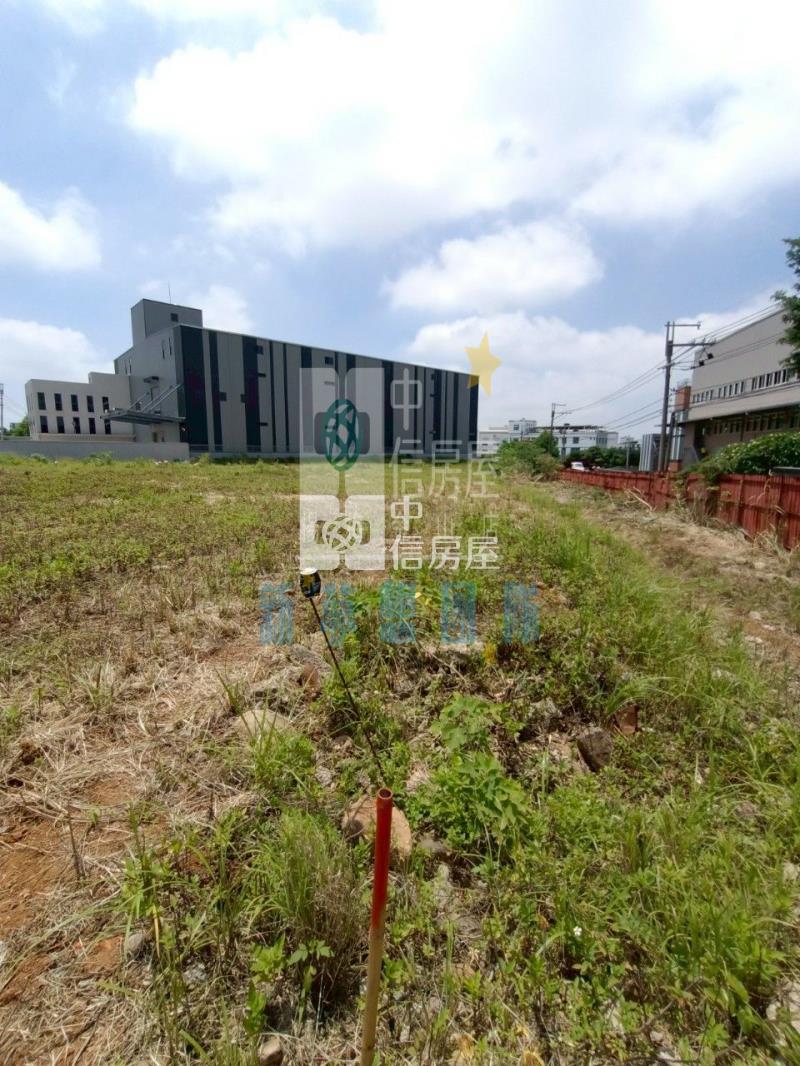 【新夢想】幼獅工業區角地｜稀有三角窗雙面臨路房屋室內格局與周邊環境