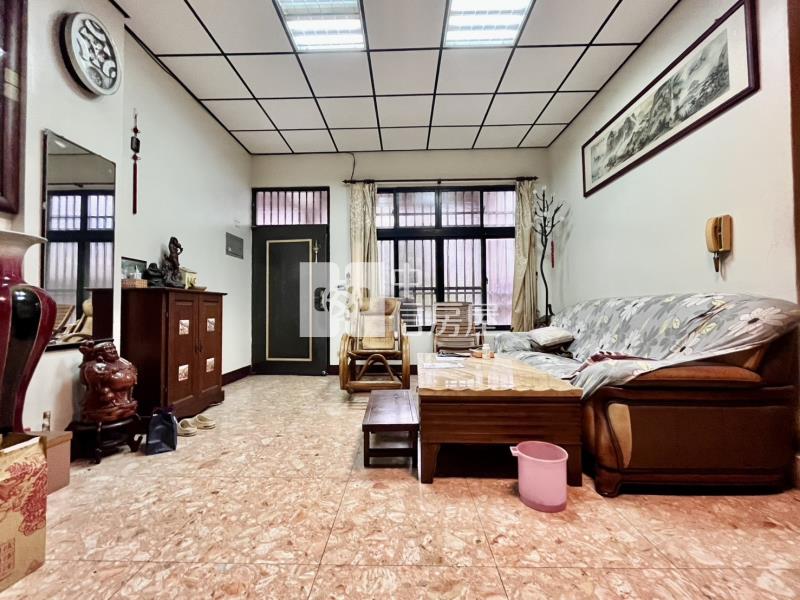 水湳經貿邊間雙車別墅房屋室內格局與周邊環境