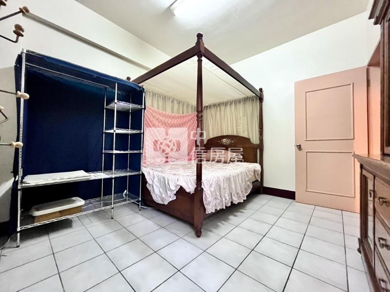 水湳經貿邊間雙車別墅房屋室內格局與周邊環境