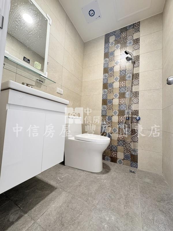 源豐路全新整理透天房屋室內格局與周邊環境