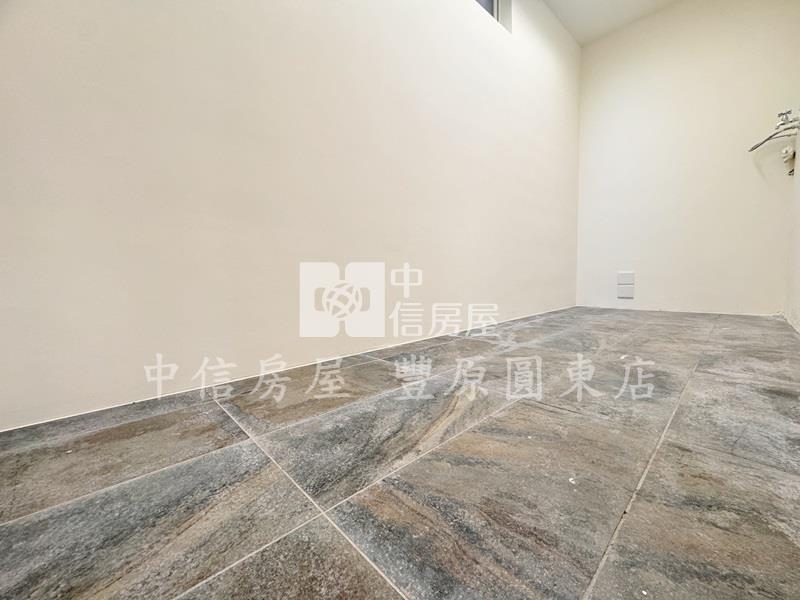 源豐路全新整理透天房屋室內格局與周邊環境