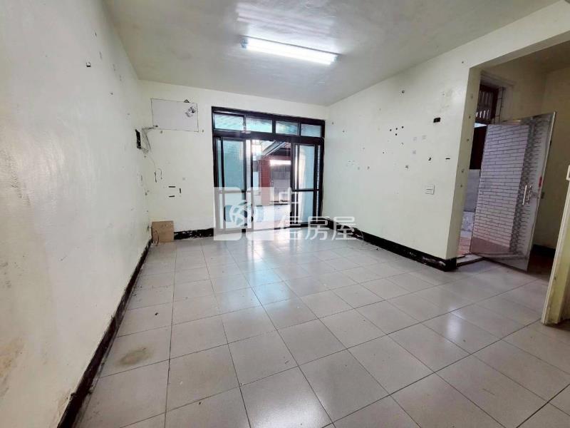 楊梅低總價大地坪.面寬大別墅(可停雙車)房屋室內格局與周邊環境