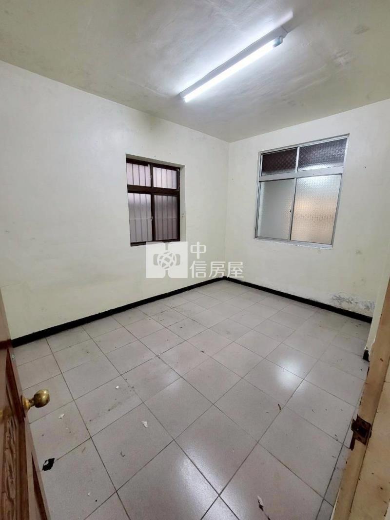 楊梅低總價大地坪.面寬大別墅(可停雙車)房屋室內格局與周邊環境