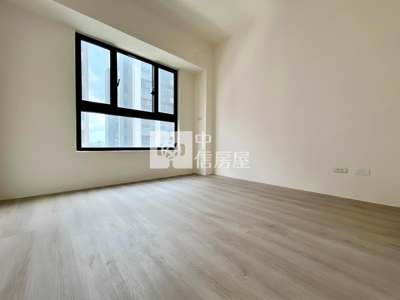 理享城全新3房平車房屋室內格局與周邊環境