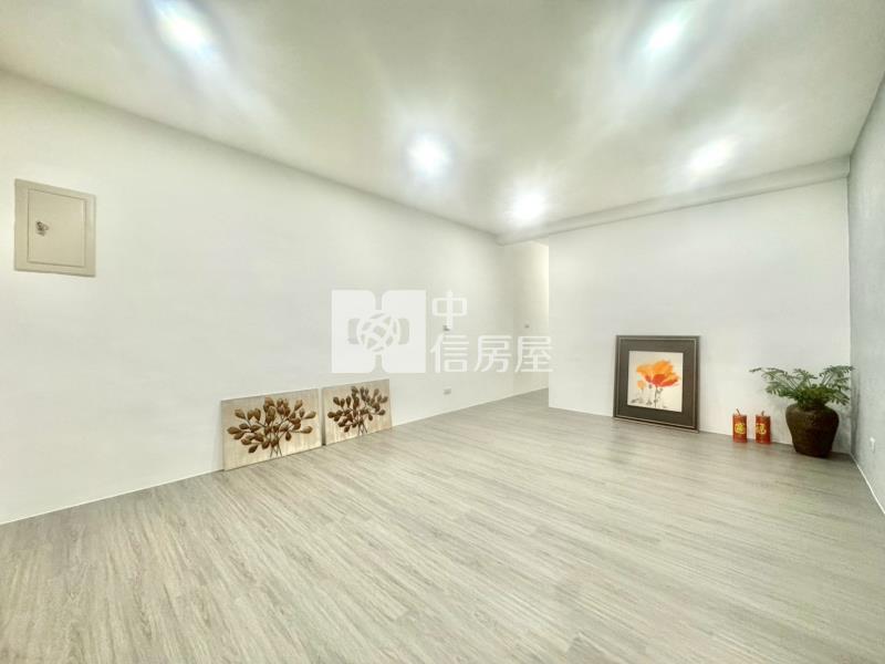 太平低總價前置車庫透天房屋室內格局與周邊環境