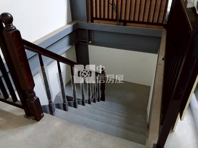 楊梅國中鋼構倉庫廠房房屋室內格局與周邊環境