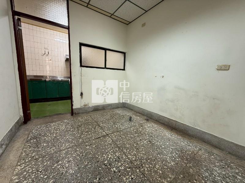 太平中興路商圈便宜透天房屋室內格局與周邊環境