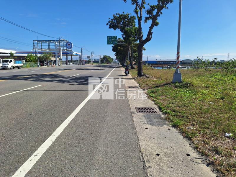 高雄近情人碼頭農地房屋室內格局與周邊環境