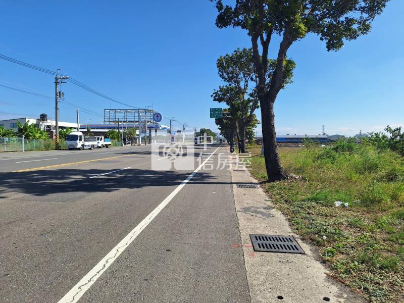 高雄近情人碼頭農地房屋室內格局與周邊環境