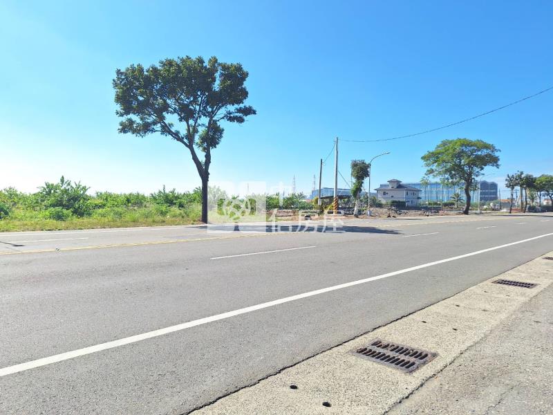 高雄近情人碼頭農地房屋室內格局與周邊環境