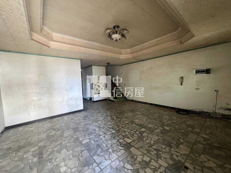 近大園交流道與A15捷運透天房屋室內格局與周邊環境