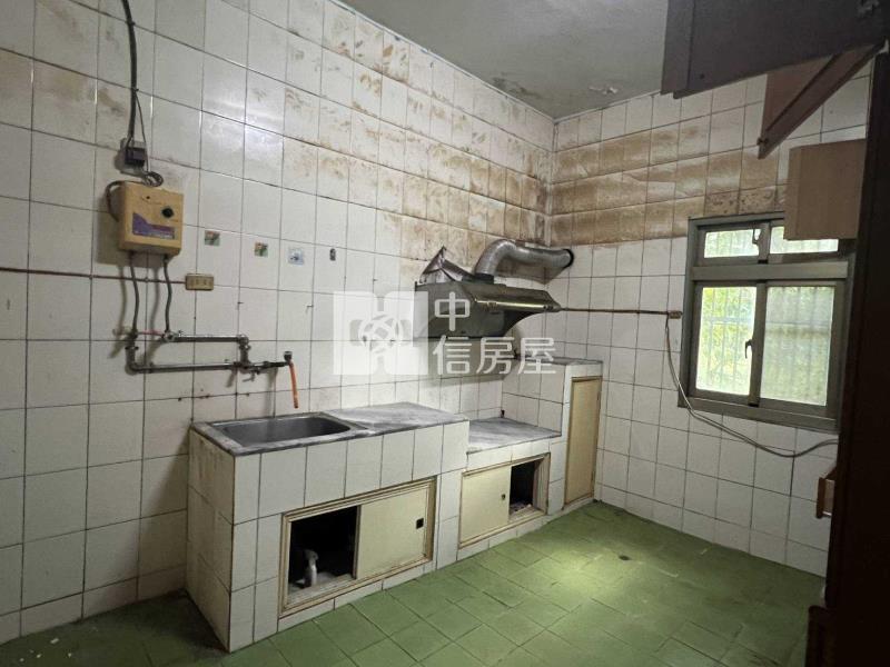 近大園交流道與A15捷運透天房屋室內格局與周邊環境