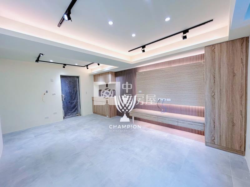 【冠軍】七堵靜巷全新3+1房房屋室內格局與周邊環境