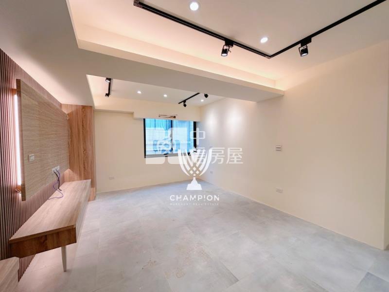 【冠軍】七堵靜巷全新3+1房房屋室內格局與周邊環境