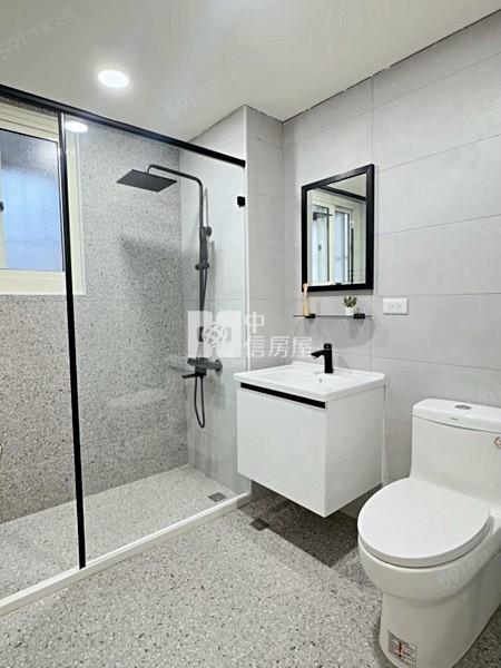 中原大4房車房屋室內格局與周邊環境