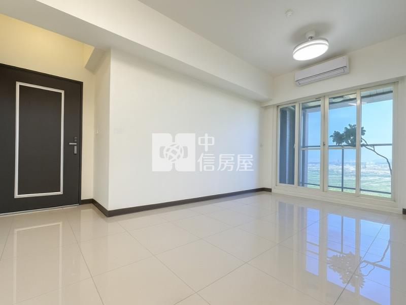 新竹北區悅佳川青三房車位房屋室內格局與周邊環境