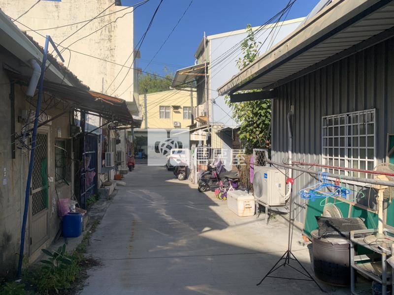 茄萣小巧美建地房屋室內格局與周邊環境