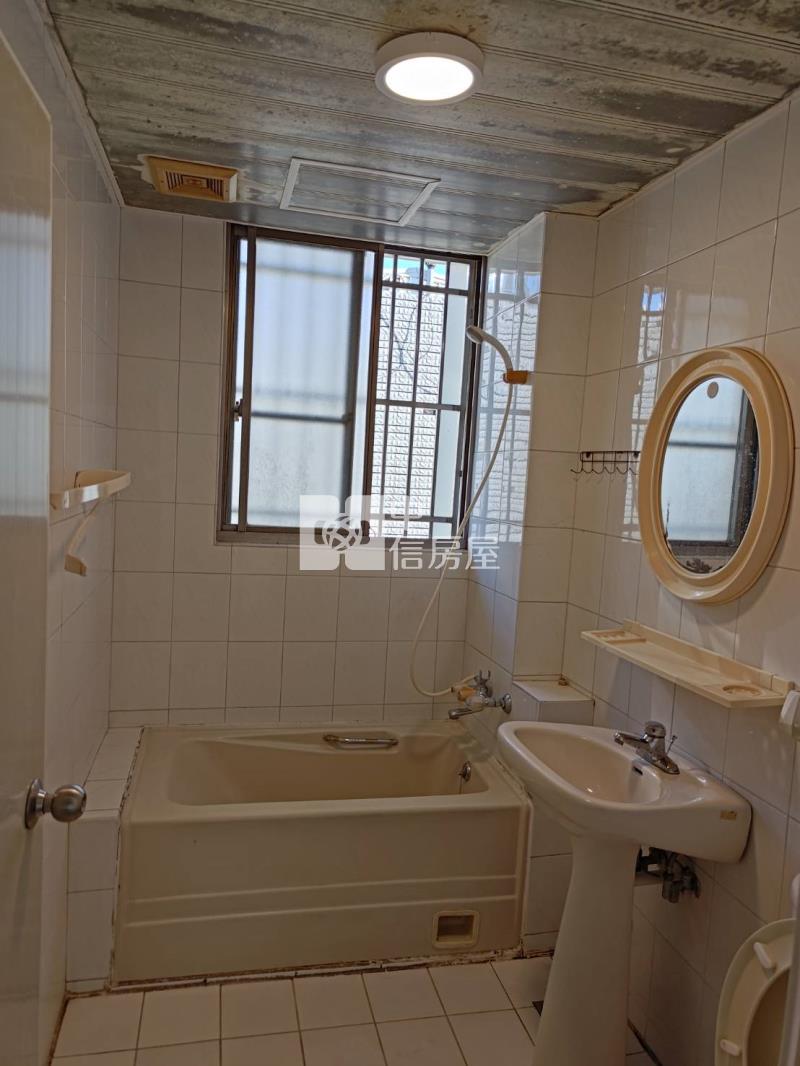 北成路大坪數店住兩用透天房屋室內格局與周邊環境