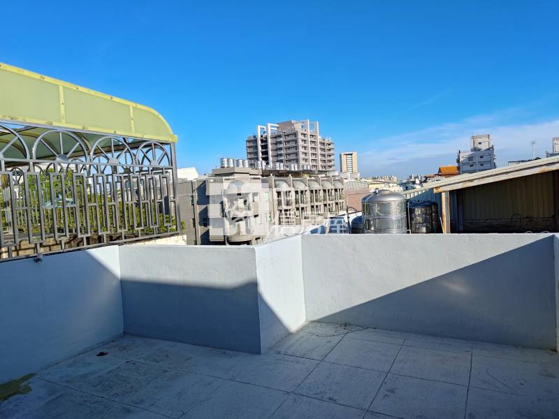 北成路大坪數店住兩用透天房屋室內格局與周邊環境