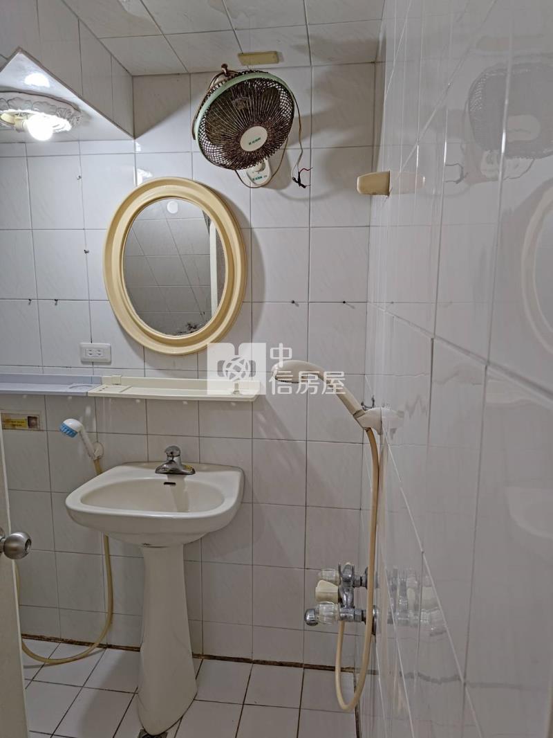 北成路大坪數店住兩用透天房屋室內格局與周邊環境