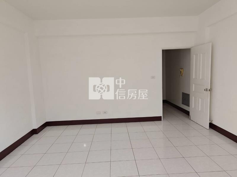 北成路大坪數店住兩用透天房屋室內格局與周邊環境