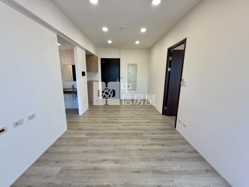 登陽春賞高樓層兩房兩衛平車房屋室內格局與周邊環境