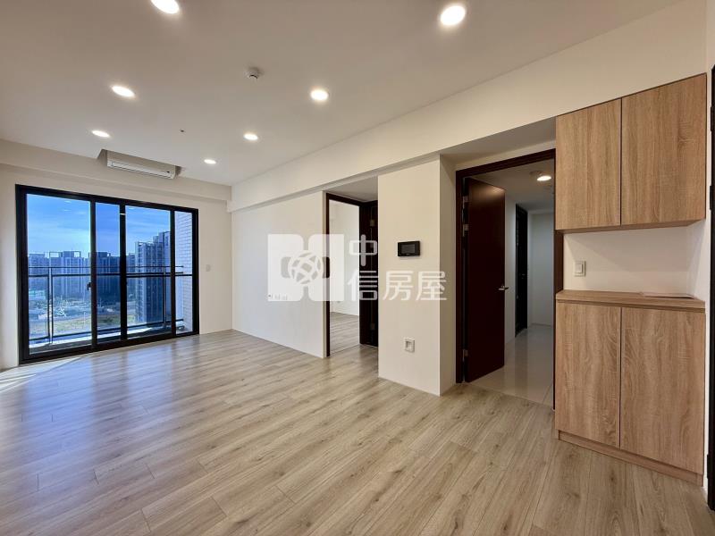 登陽春賞高樓層兩房兩衛平車房屋室內格局與周邊環境