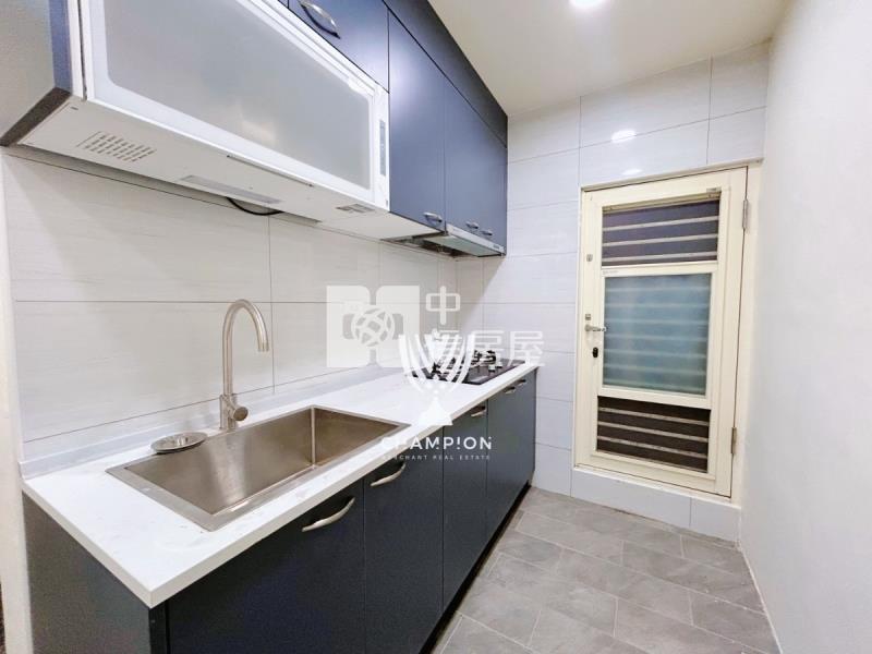 【冠軍】綠意清幽前庭一樓2房屋室內格局與周邊環境