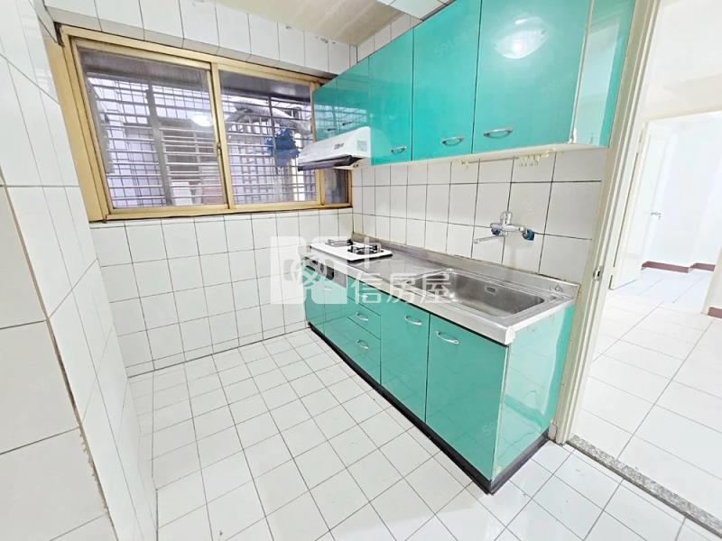 33F2桃園慈華街華廈房屋室內格局與周邊環境